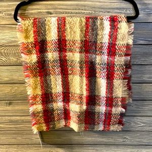 SUPER SOFT PLAID INFINITY SCARF
